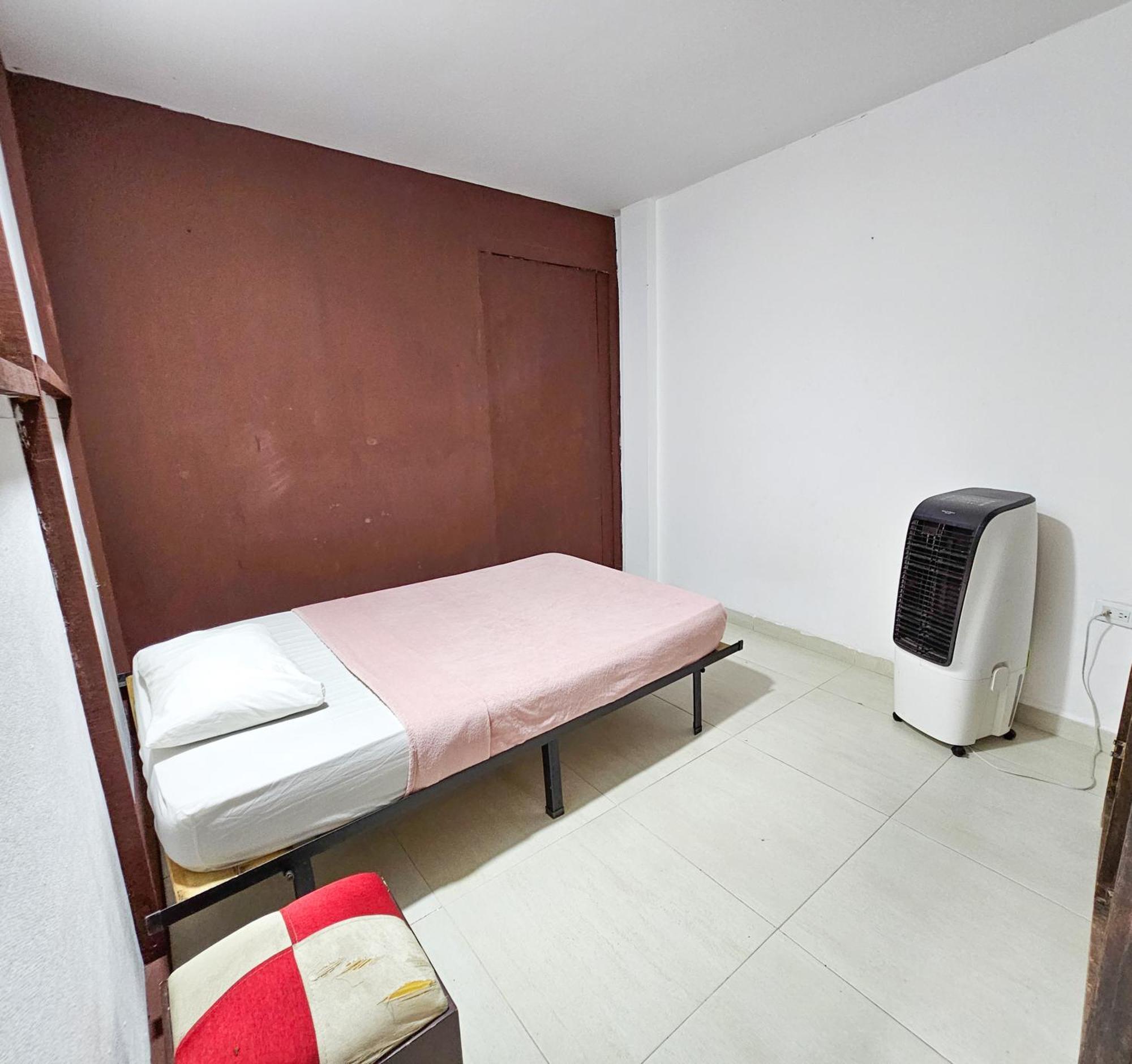 La Mercedes Lite Hostal By Mh Hotel กาลี ภายนอก รูปภาพ