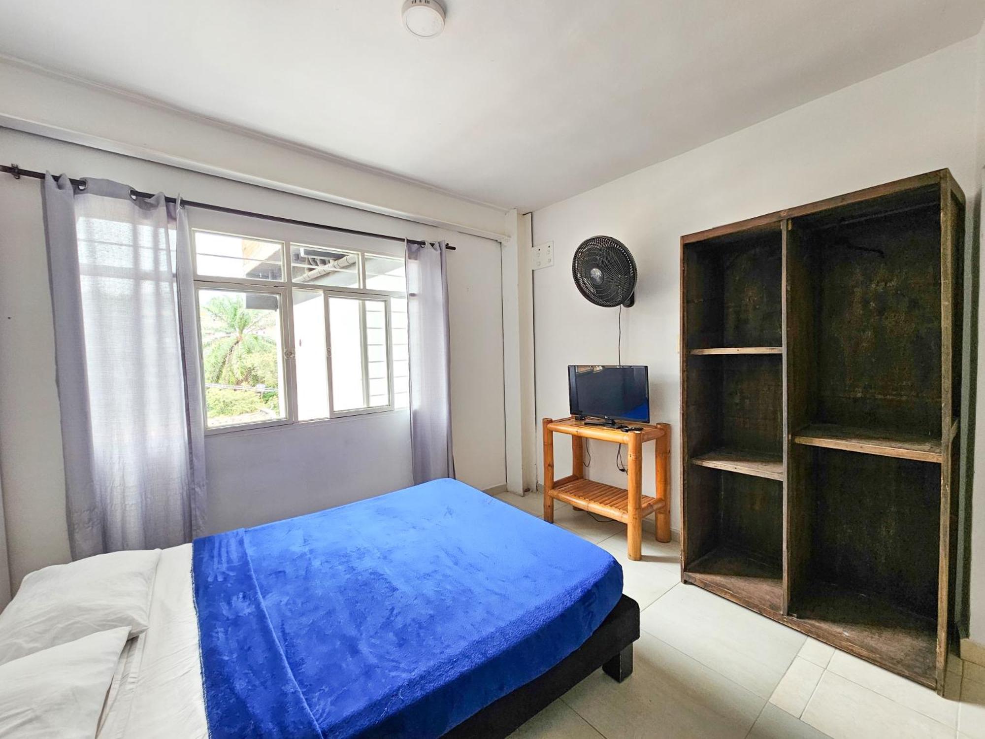 La Mercedes Lite Hostal By Mh Hotel กาลี ภายนอก รูปภาพ
